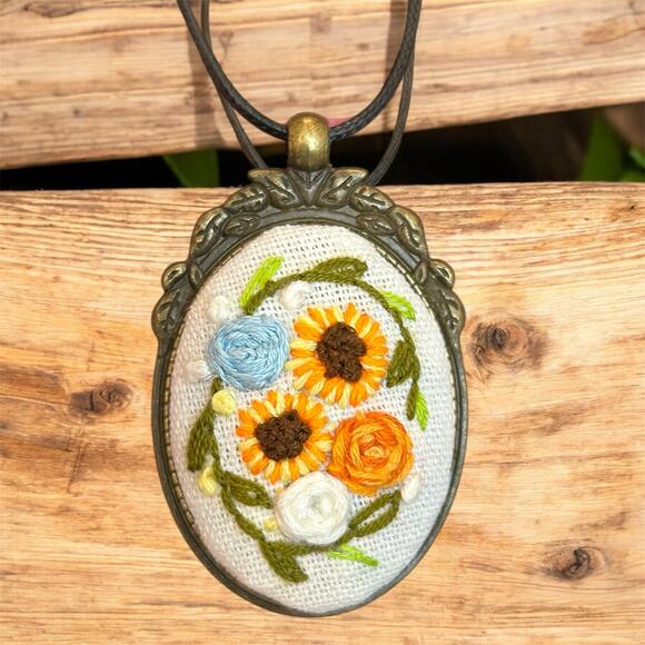 Sunflowers & Roses Handmade Embroidery Pendant - Picture 2 of 4